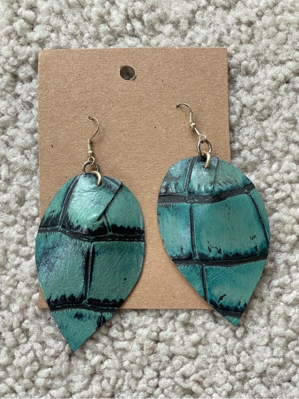 Boutique Turquoise Teal Western Boho Faux Leather Suede Shell Drop Earrings
